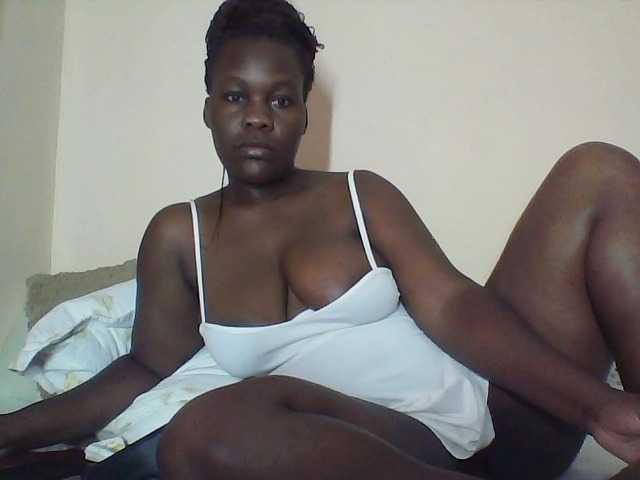 Sexybablas live cam on BongaCams