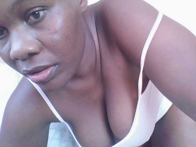 Sexybablas live cam on BongaCams