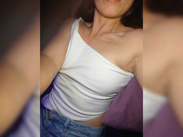 GentleSweet, live now on BongaCams