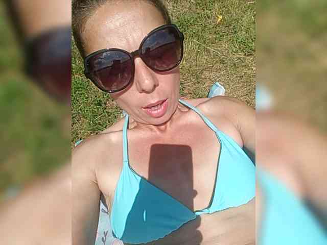 _SENORiTA_ webcam