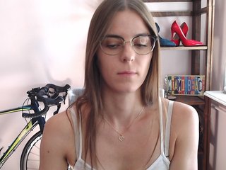 MegiKiss Porn Show