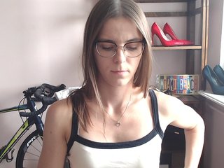 MegiKiss Porn Show
