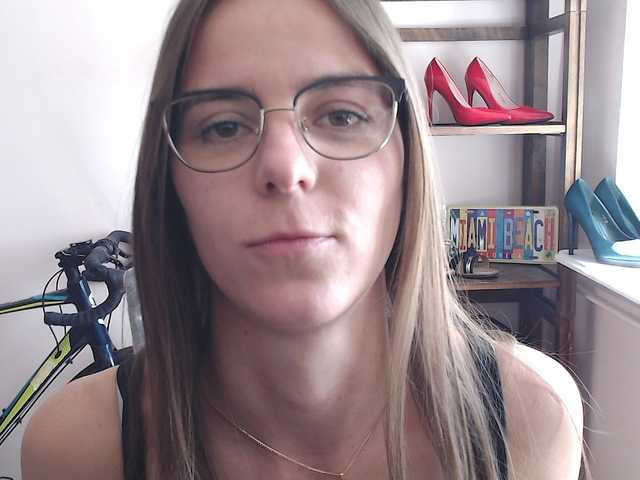 MegiKiss live cam on BongaCams