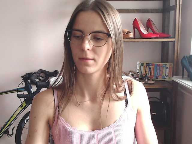 MegiKiss live cam on BongaCams