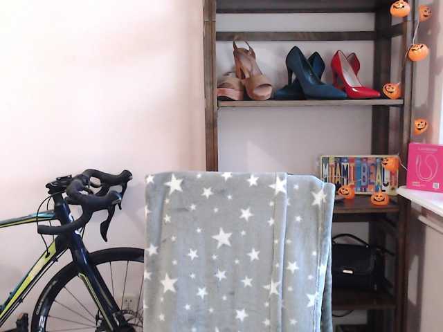 MegiKiss live cam on BongaCams