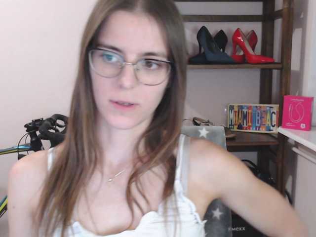 MegiKiss live cam on BongaCams