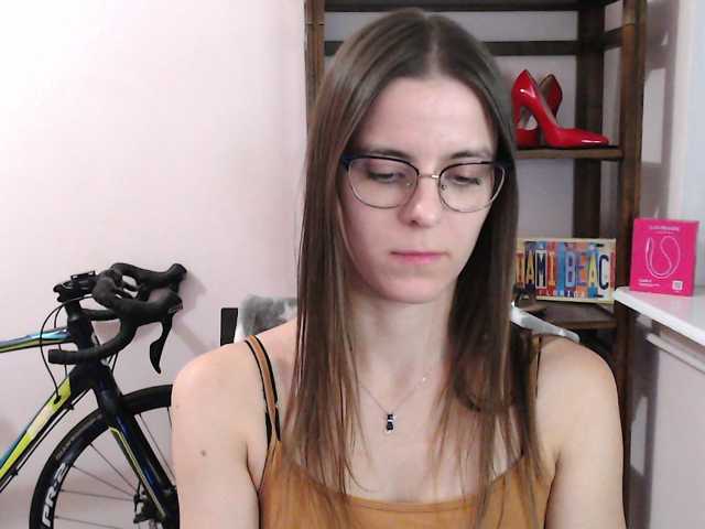 MegiKiss live cam on BongaCams