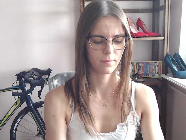 MegiKiss live cam on BongaCams