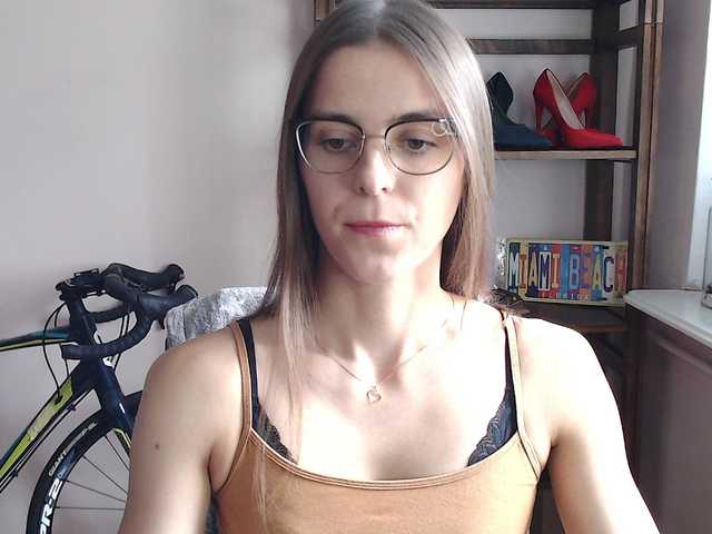 MegiKiss live cam on BongaCams