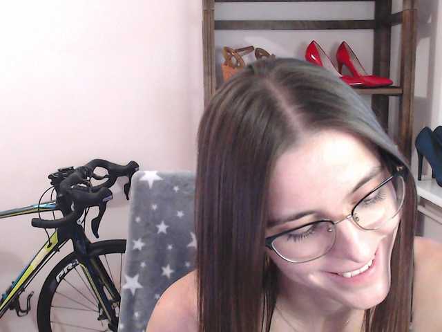 MegiKiss live cam on BongaCams