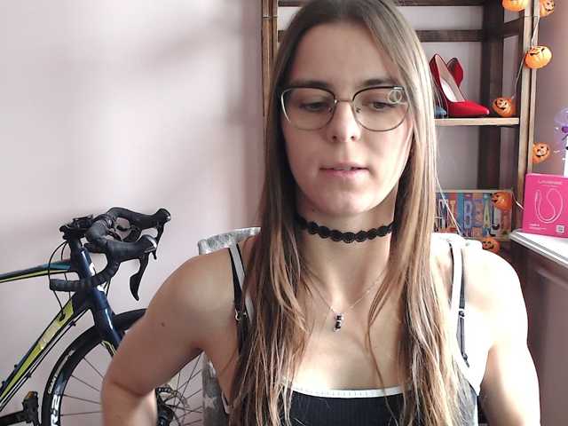 MegiKiss live cam on BongaCams
