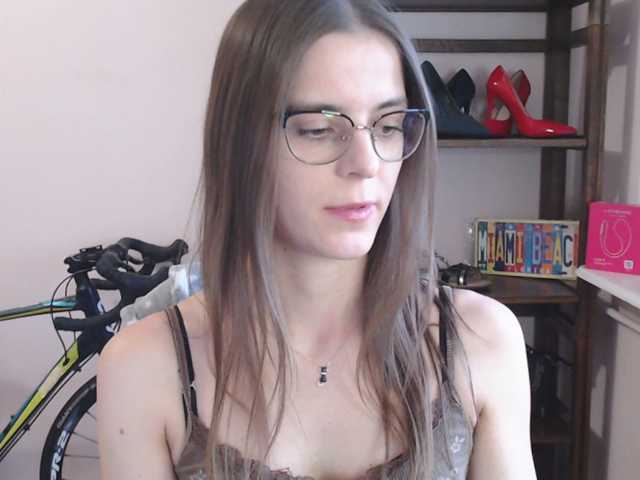 MegiKiss live cam on BongaCams