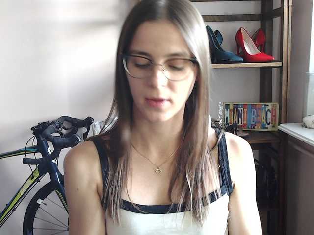 MegiKiss live cam on BongaCams