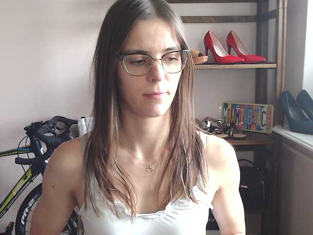 megikiss online