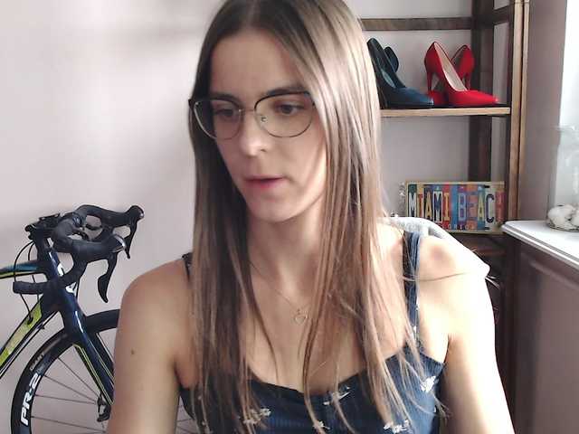 MegiKiss live cam on BongaCams