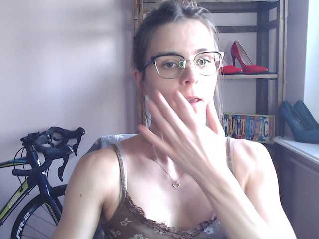 MegiKiss live cam on BongaCams