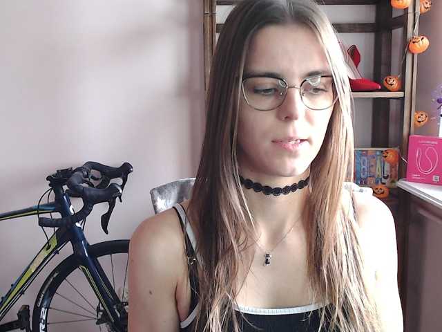 MegiKiss live cam on BongaCams