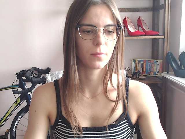megikiss live sex