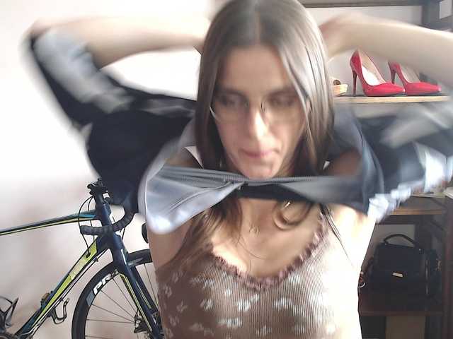 MegiKiss live cam on BongaCams