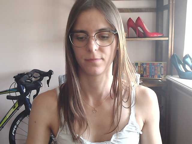 MegiKiss live cam on BongaCams