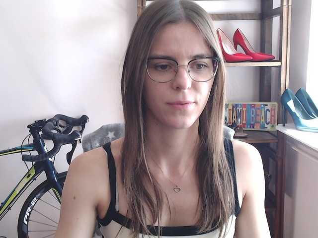 MegiKiss live cam on BongaCams