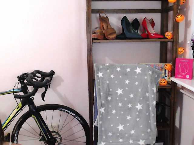 MegiKiss live cam on BongaCams