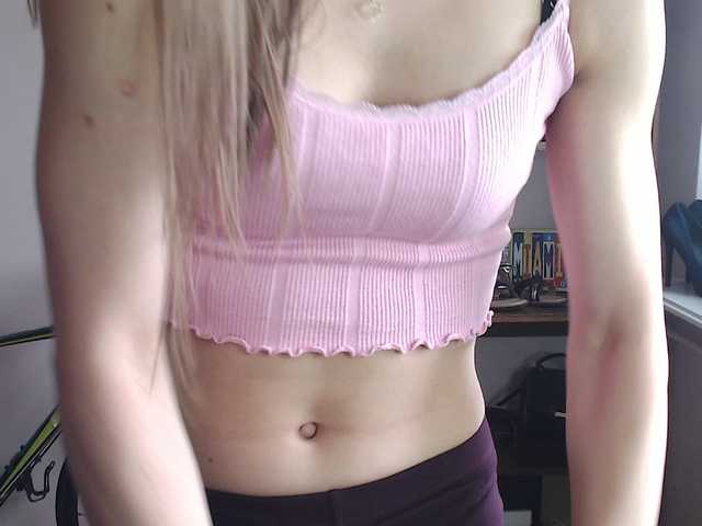 MegiKiss live cam on BongaCams