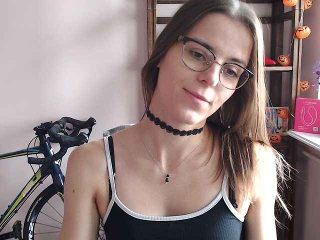 MegiKiss live cam on BongaCams
