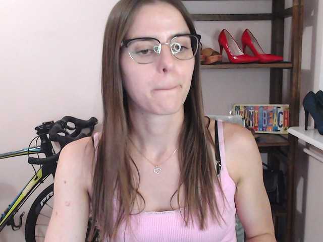megikiss online