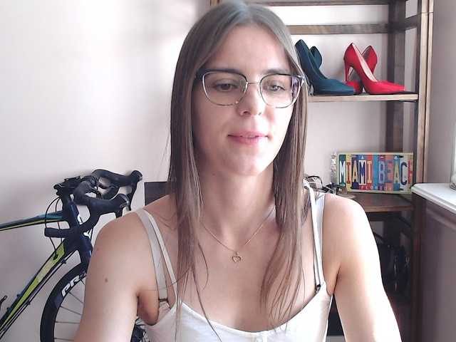 MegiKiss live cam on BongaCams