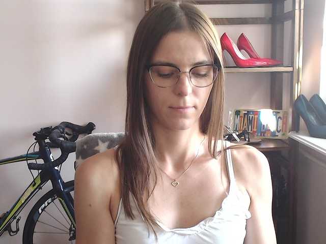 MegiKiss live cam on BongaCams