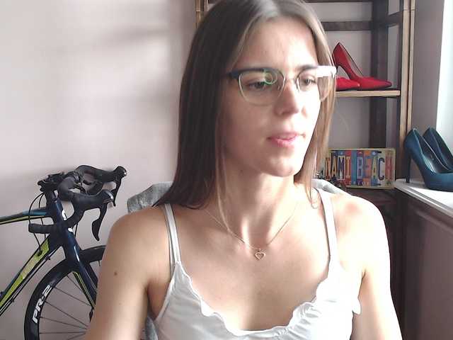 MegiKiss live cam on BongaCams
