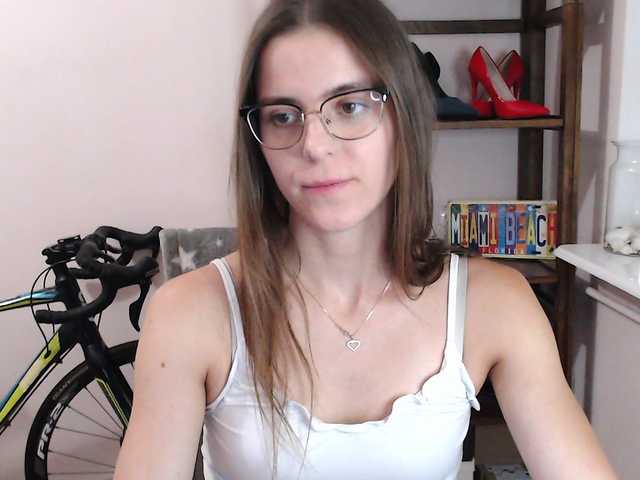 MegiKiss live cam on BongaCams