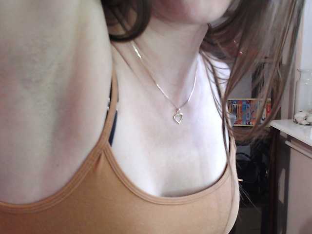 MegiKiss live cam on BongaCams