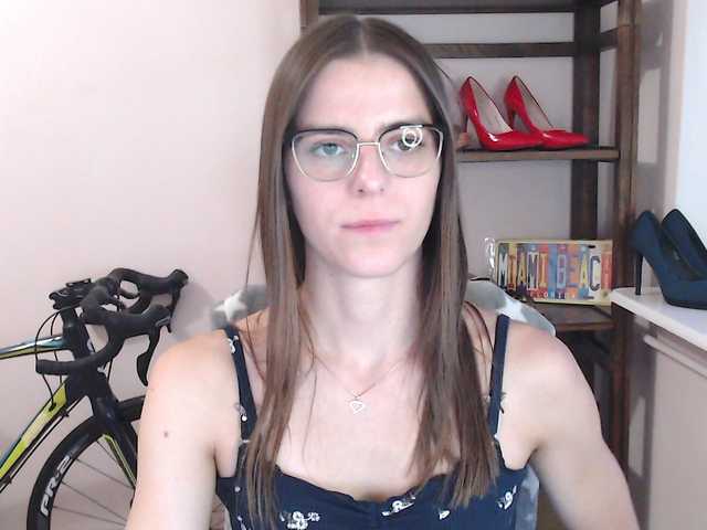 MegiKiss live cam on BongaCams