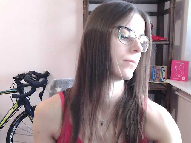 MegiKiss live cam on BongaCams