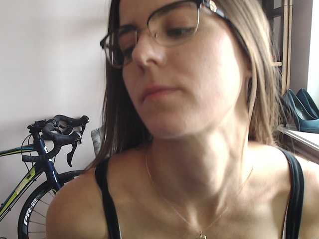 MegiKiss live cam on BongaCams