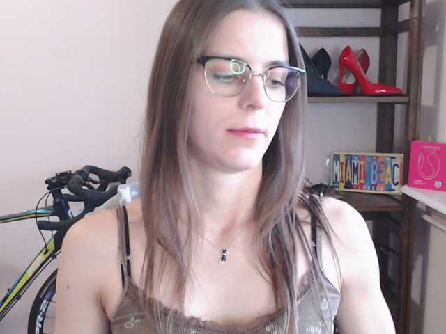 MegiKiss live cam on BongaCams