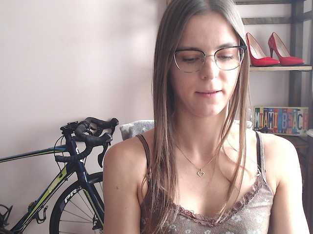MegiKiss live cam on BongaCams