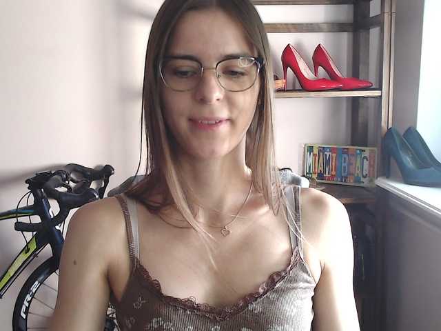 MegiKiss live cam on BongaCams