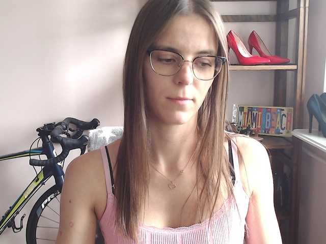 megikiss cam belle