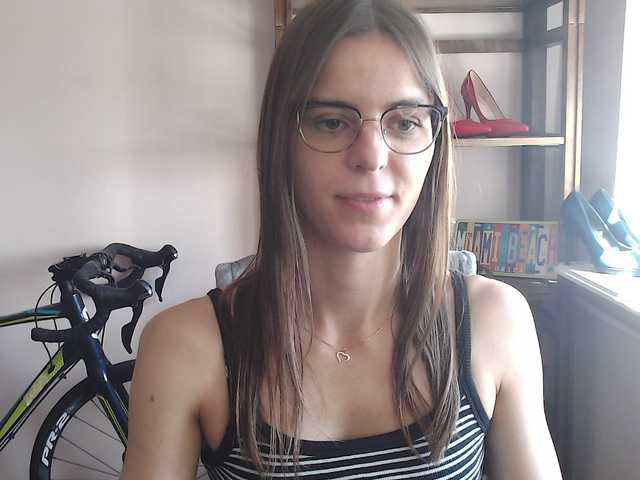 MegiKiss live cam on BongaCams