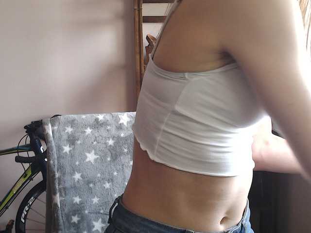 MegiKiss live cam on BongaCams