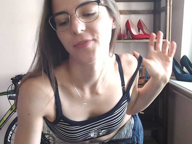 MegiKiss webcam