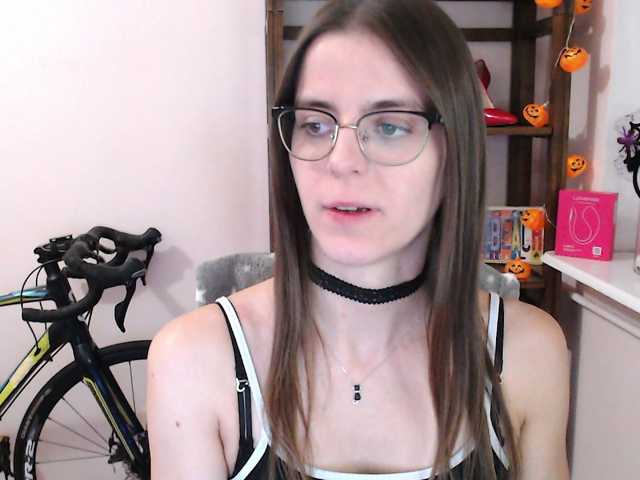 MegiKiss live cam on BongaCams