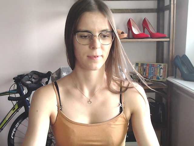 MegiKiss live cam on BongaCams