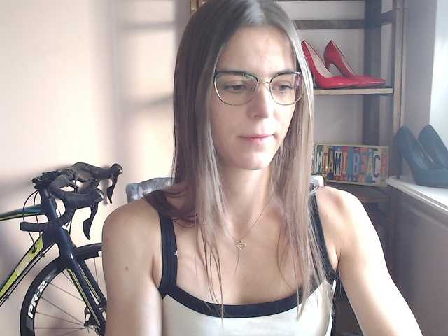 MegiKiss live cam on BongaCams