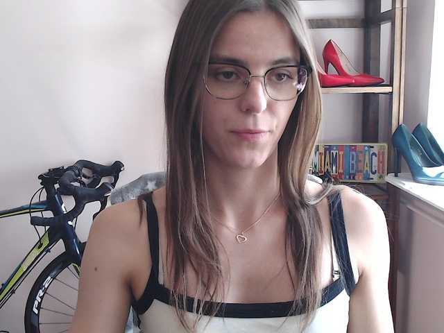 MegiKiss live cam on BongaCams