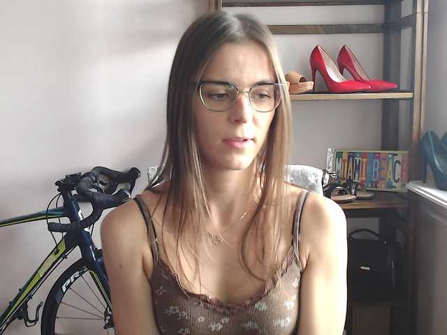 megikiss online
