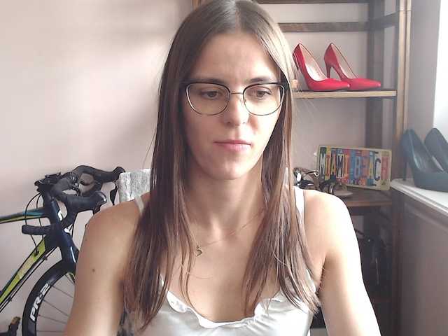 megikiss online